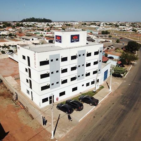 Bravo City Hotel Campo Verde Экстерьер фото